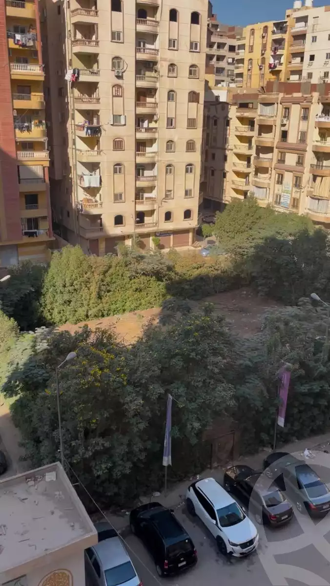 https://aqarmap.com.eg/en/listing/5490679-for-sale-cairo-al-oubour-tryq-msr-sm-yly-lshrwy-el-nakheel-resort-amenhotep-and-october-co-operative-housing