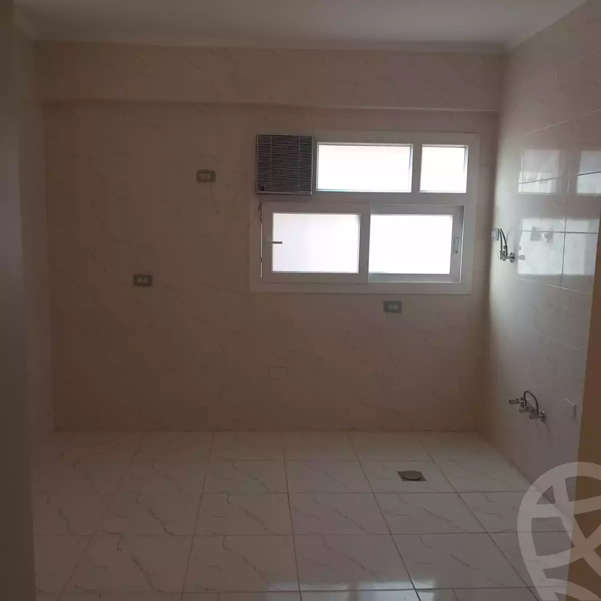 https://aqarmap.com.eg/en/listing/6145541-for-rent-cairo-new-cairo-el-kornfol