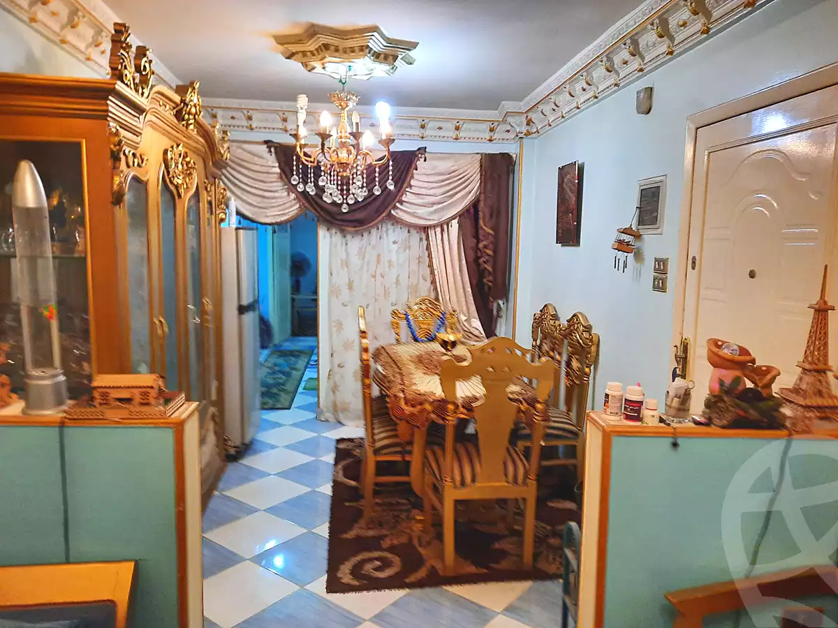https://aqarmap.com.eg/ar/listing/5492705-for-sale-cairo-ain-shams-ain-shams-el-sharkia-el-eshrein-stt