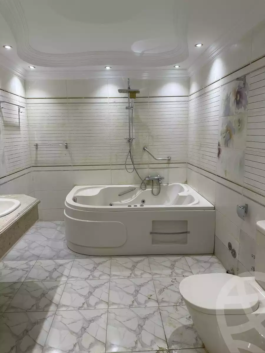 https://aqarmap.com.eg/en/listing/5262557-for-rent-cairo-el-zaytun-hlmy-lzytwn-ibn-el-hakam-sq
