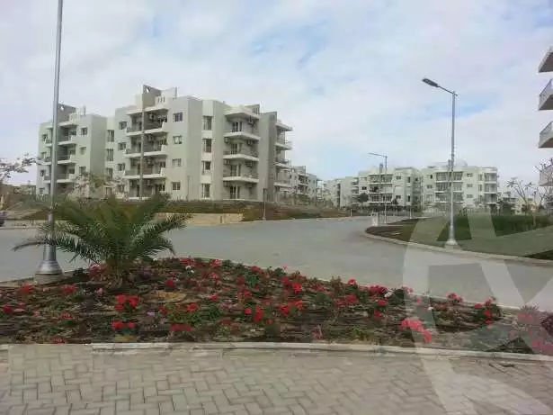 https://aqarmap.com.eg/en/listing/5502028-for-rent-cairo-el-sheikh-zayed-city-compounds-dh-drys