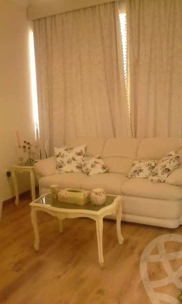 https://aqarmap.com.eg/ar/listing/5506328-for-sale-cairo-new-cairo-ganob-el-akadamiya-south-academy-h-amr-ibn-el-ass-st