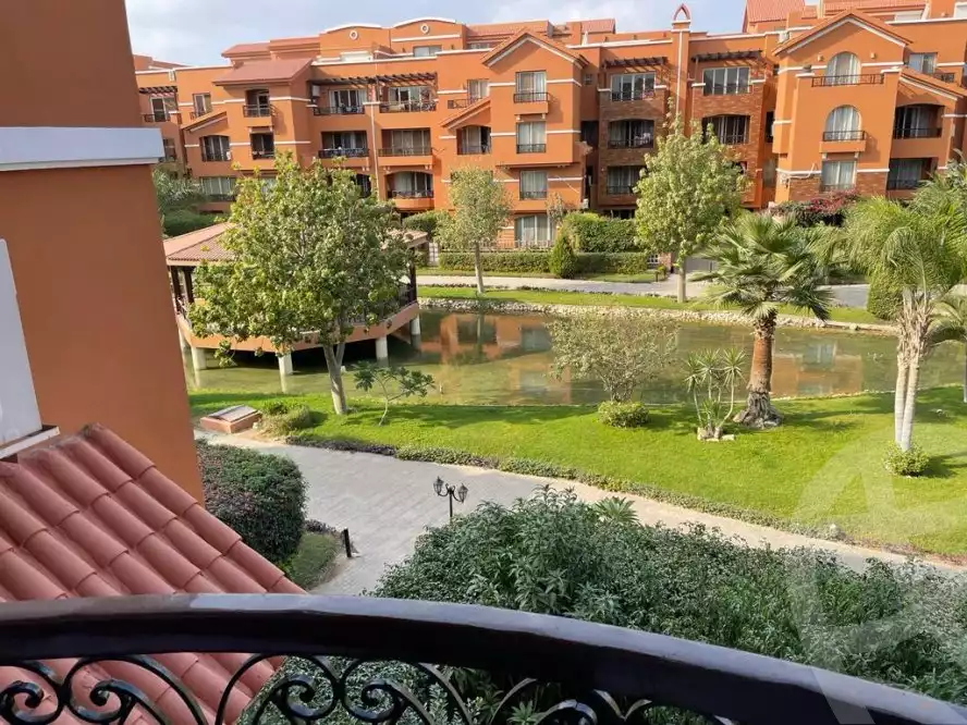 https://aqarmap.com.eg/en/listing/5506582-for-sale-cairo-el-sheikh-zayed-city-compounds-green-3
