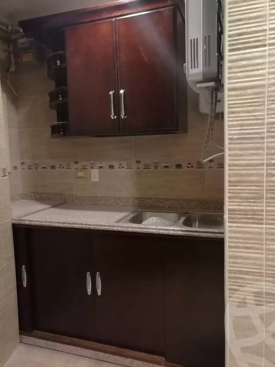 https://aqarmap.com.eg/en/listing/5449885-for-rent-cairo-new-cairo-gharb-el-golf-alaa-elsaadany-st