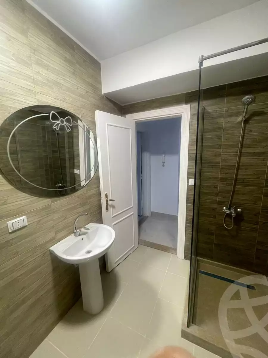https://aqarmap.com.eg/en/listing/5509683-for-rent-cairo-6th-of-october-compounds-dream-land-flower-resort
