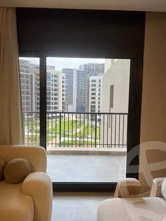 https://aqarmap.com.eg/en/listing/5515907-for-sale-cairo-el-sheikh-zayed-city-compounds-zyd-wr-llttwyr-park-towers-zed-el-sheikh-zayed-compound