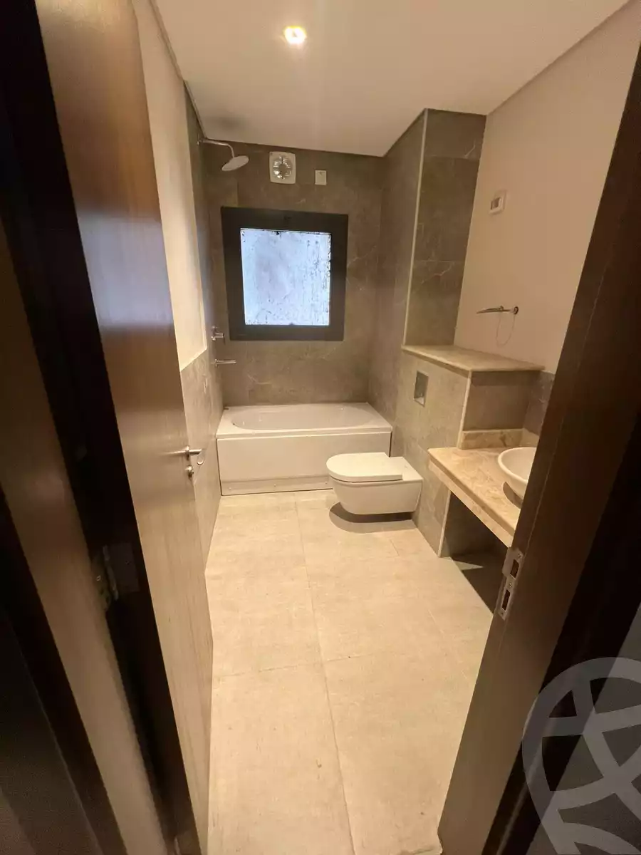 https://aqarmap.com.eg/en/listing/5515914-for-sale-cairo-el-sheikh-zayed-city-compounds-zyd-wr-llttwyr-z-tower