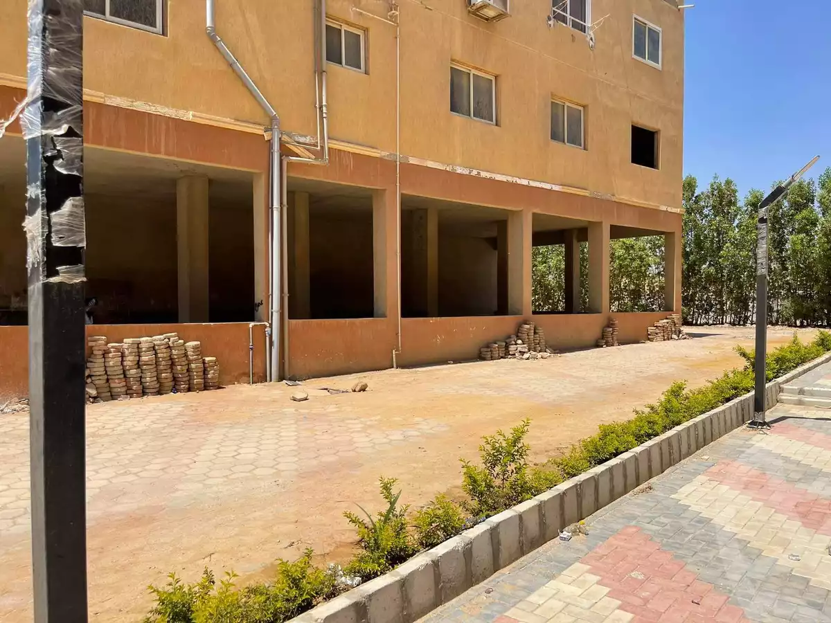 https://aqarmap.com.eg/ar/listing/5517207-for-sale-cairo-6th-of-october-el-tawsaat-el-shamalya-lhy-300