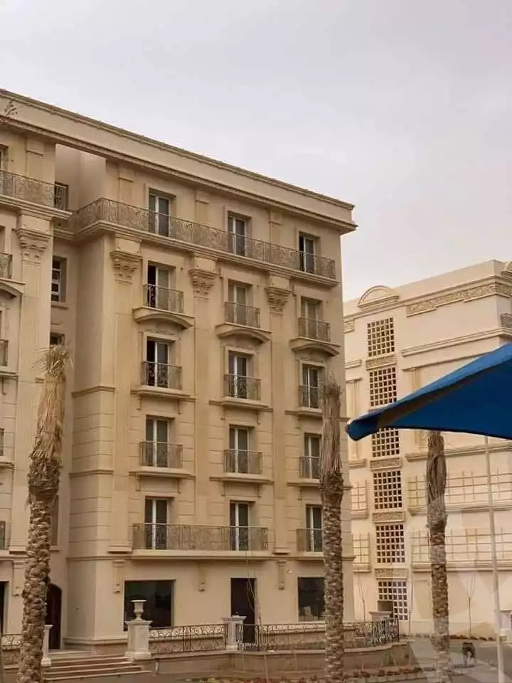https://aqarmap.com.eg/ar/listing/5534195-for-sale-cairo-new-cairo-compounds-hyde-park-greens-hyde-park-compound