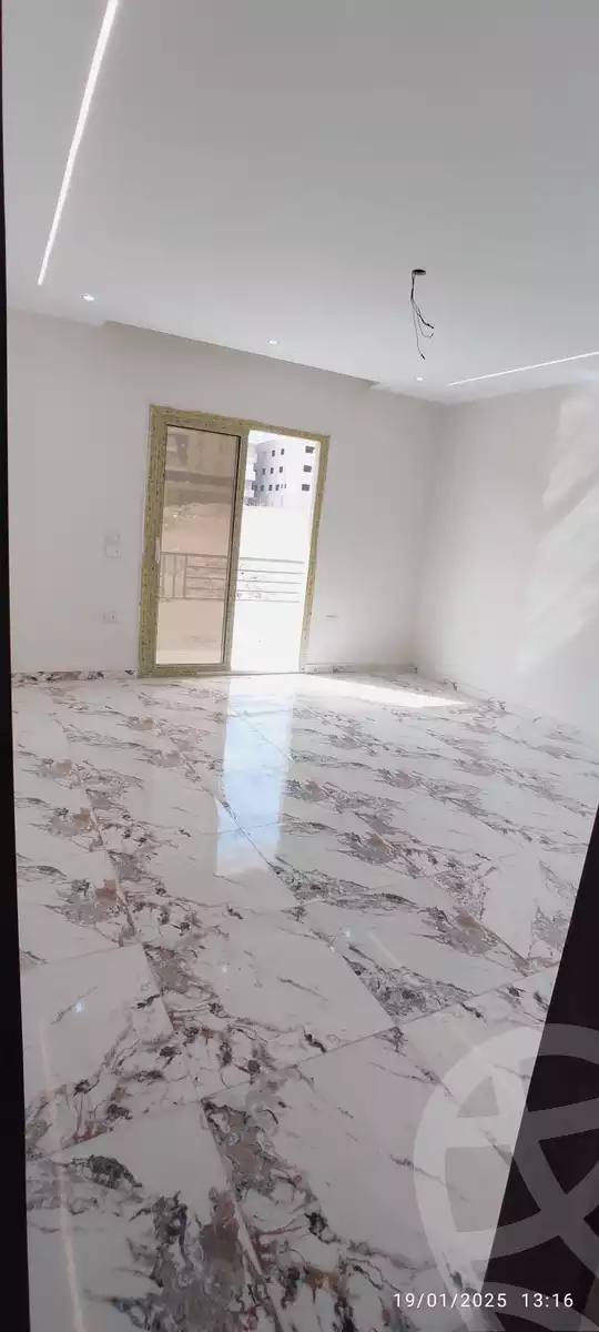 https://aqarmap.com.eg/ar/listing/5536024-for-sale-cairo-hadayek-el-ahram-mntq-d