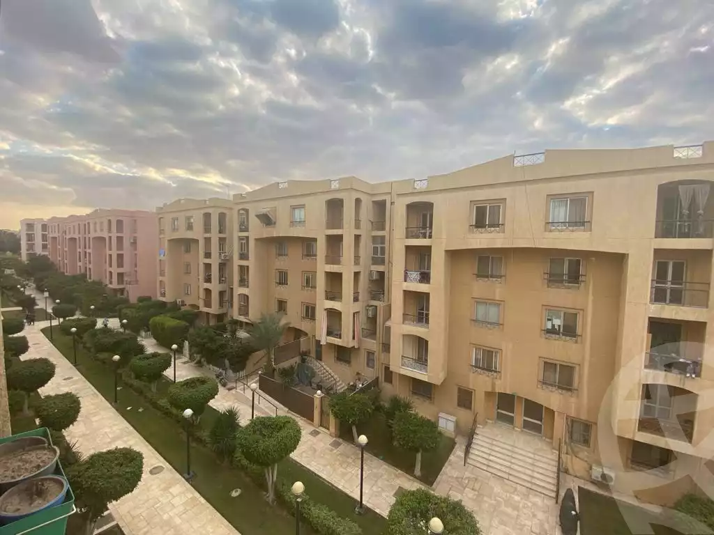 https://aqarmap.com.eg/en/listing/5539970-for-sale-cairo-new-cairo-lrhb-city-phase-1-alabnoudi-st