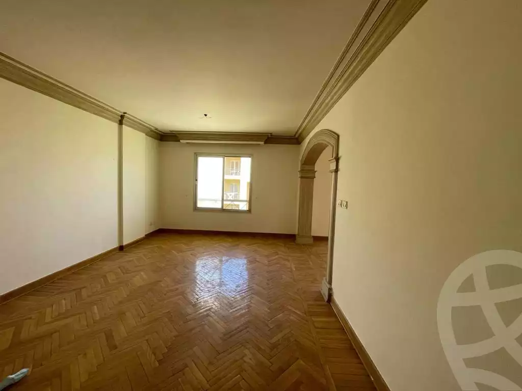https://aqarmap.com.eg/en/listing/5539972-for-sale-cairo-new-cairo-lrhb-city