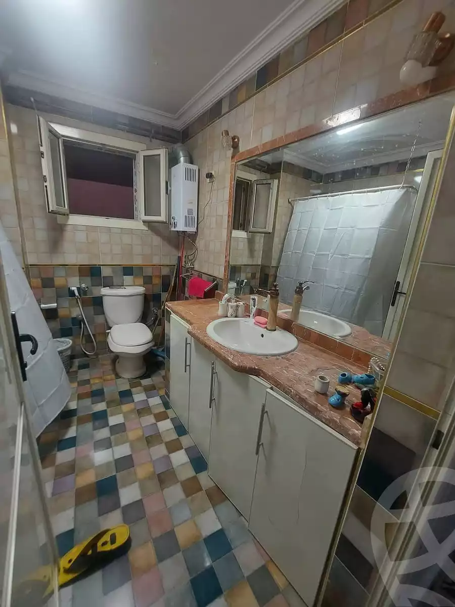 https://aqarmap.com.eg/en/listing/5541699-for-sale-cairo-helwan-mnshy-yn-hlwn-mansour-st