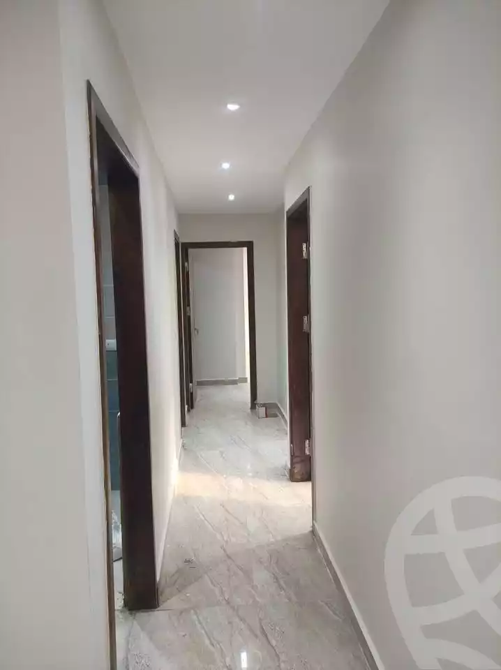 https://aqarmap.com.eg/en/listing/5541795-for-rent-cairo-mokattam-lhdb-l-ly-street-83