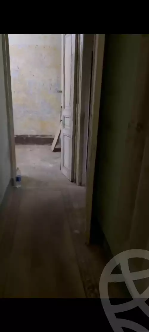 https://aqarmap.com.eg/en/listing/5534287-for-sale-cairo-downtown-el-moskey-el-gaish-st