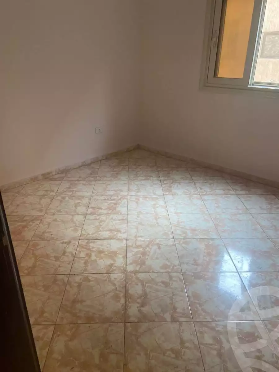 https://aqarmap.com.eg/en/listing/5542847-for-rent-cairo-mokattam-lhdb-l-ly-shareaa-9