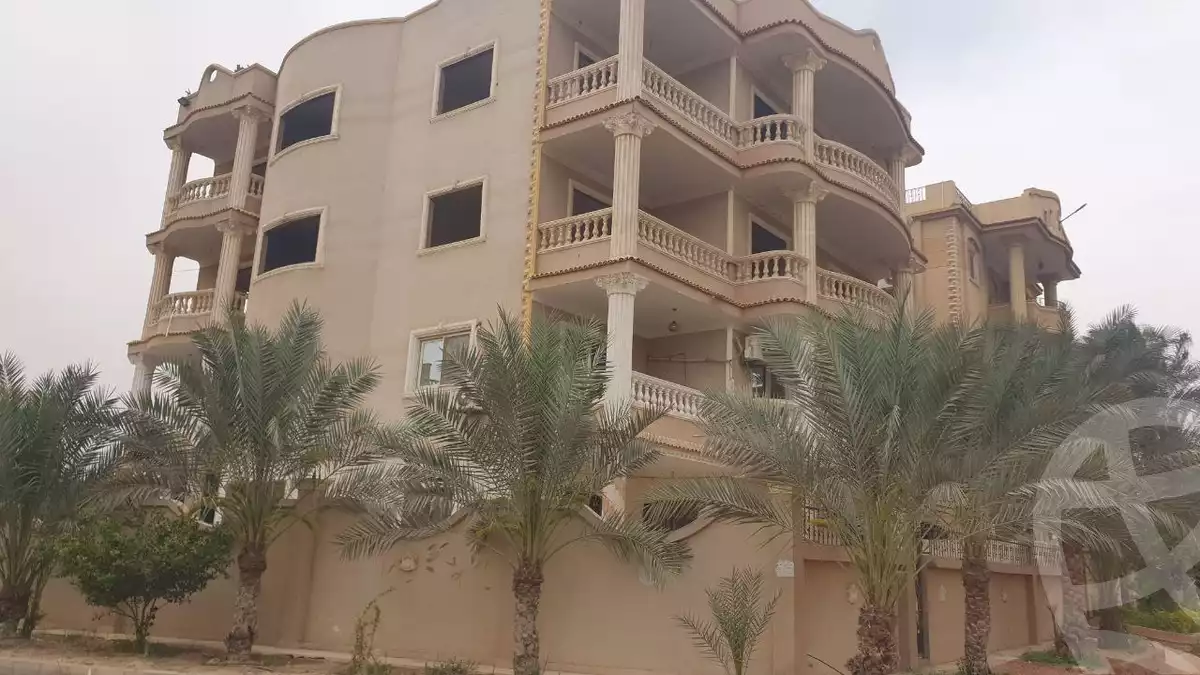https://aqarmap.com.eg/en/listing/5544528-for-sale-sharqia-10th-of-ramadan-al-hay-al-sades-wa-eshroon