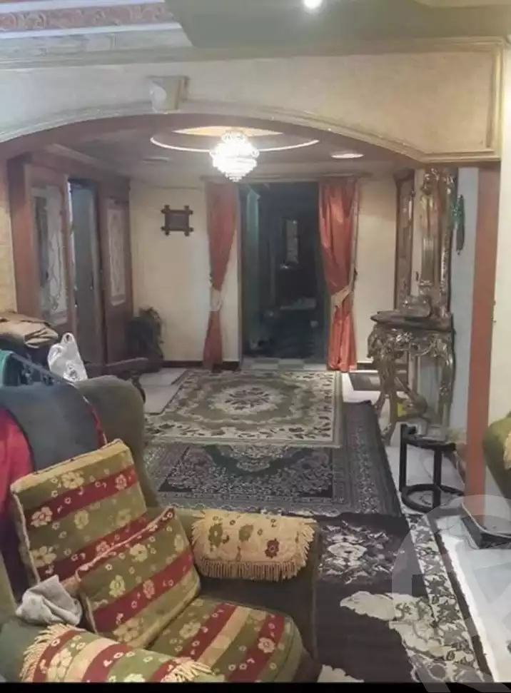 https://aqarmap.com.eg/en/listing/5546023-for-sale-cairo-shoubra-corniche-el-nile-st