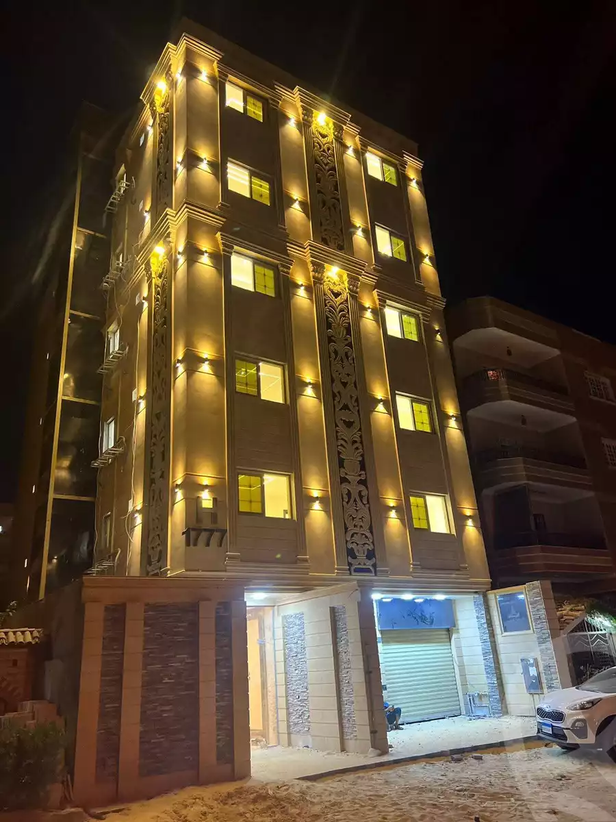 https://aqarmap.com.eg/en/listing/5548570-for-sale-cairo-6th-of-october-el-ahyaa-neighborhood-1st-al-shohadaa-st