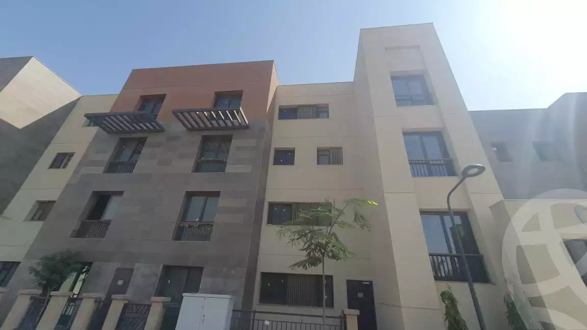 https://aqarmap.com.eg/en/listing/5549312-for-sale-cairo-new-cairo-compounds-district-5-club-residence-apartments-district-5