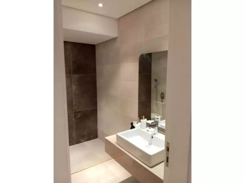 https://aqarmap.com.eg/en/listing/5550408-for-sale-cairo-el-sheikh-zayed-city-compounds-kmbwnd-fyldj-wyst-dr-llttwyr