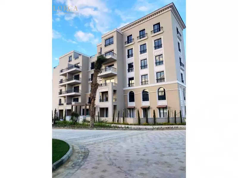 https://aqarmap.com.eg/en/listing/5550408-for-sale-cairo-el-sheikh-zayed-city-compounds-kmbwnd-fyldj-wyst-dr-llttwyr
