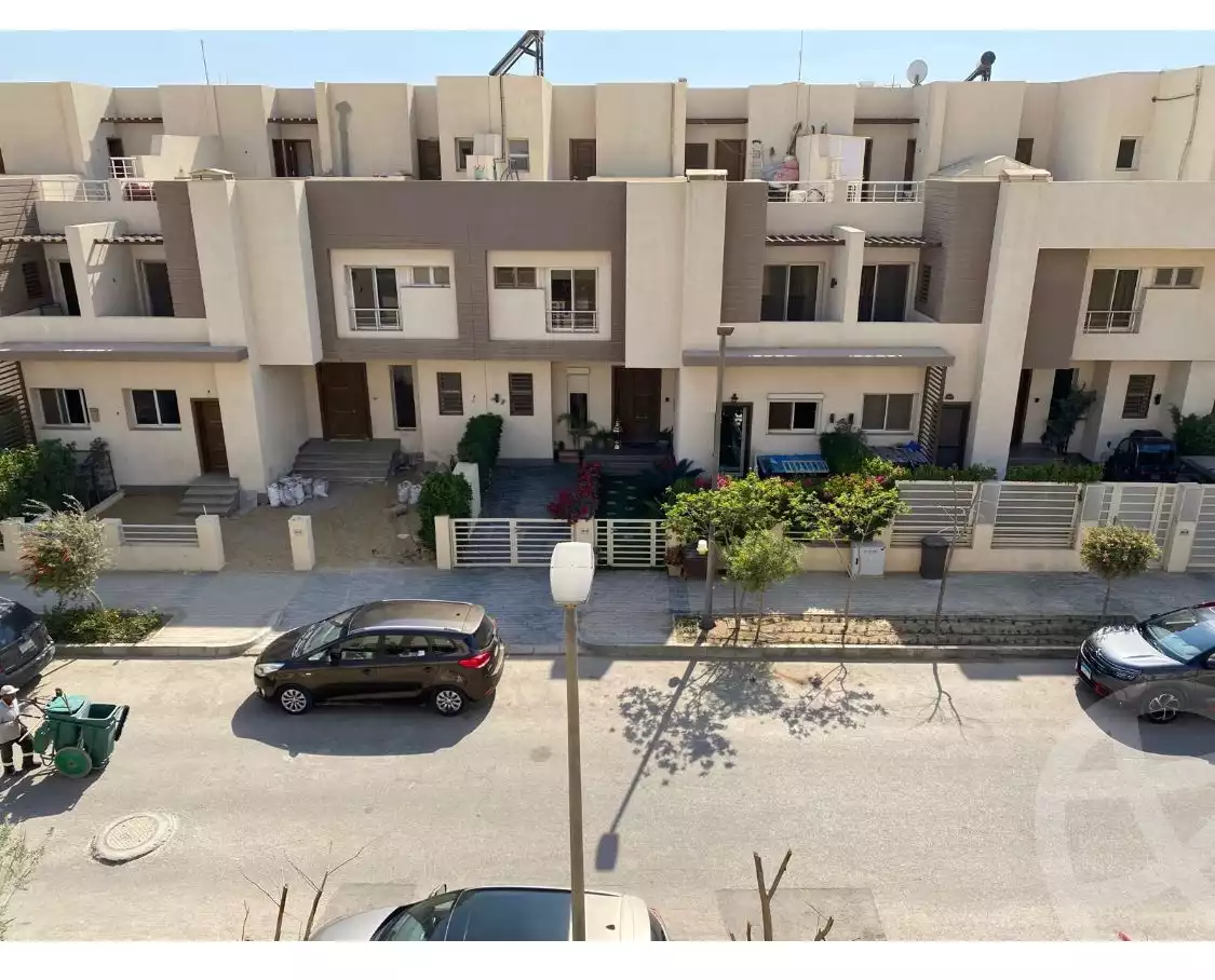 https://aqarmap.com.eg/en/listing/5550612-for-sale-cairo-6th-of-october-compounds-grand-heights