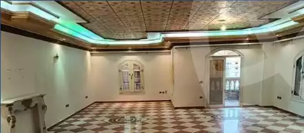 https://aqarmap.com.eg/ar/listing/5551276-for-rent-cairo-mokattam-lhdb-l-ly-shareaa-9