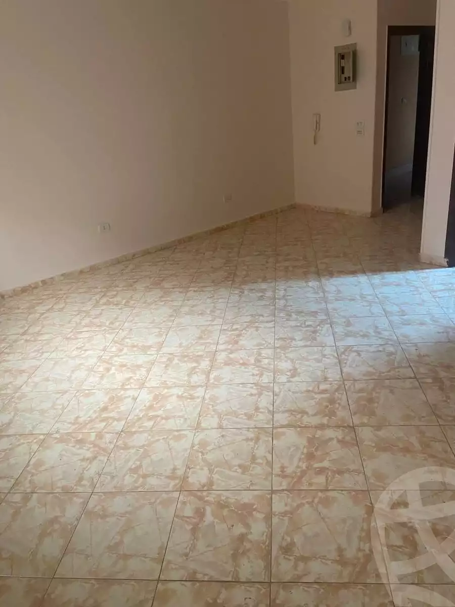 https://aqarmap.com.eg/en/listing/5551935-for-rent-cairo-mokattam-lhdb-l-ly-s-zone