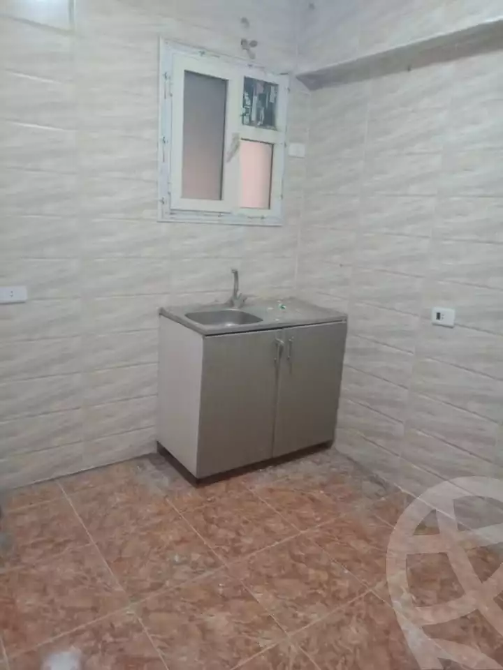 https://aqarmap.com.eg/en/listing/5552122-for-rent-cairo-mokattam-lhdb-l-ly-shareaa-9