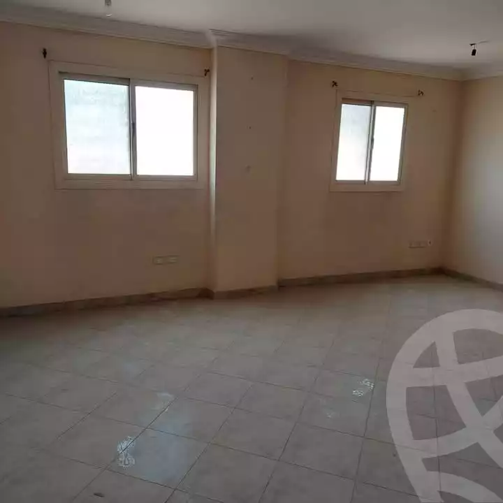 https://aqarmap.com.eg/ar/listing/5552481-for-sale-cairo-helwan-helwan-el-sharkeya-gaafar-st