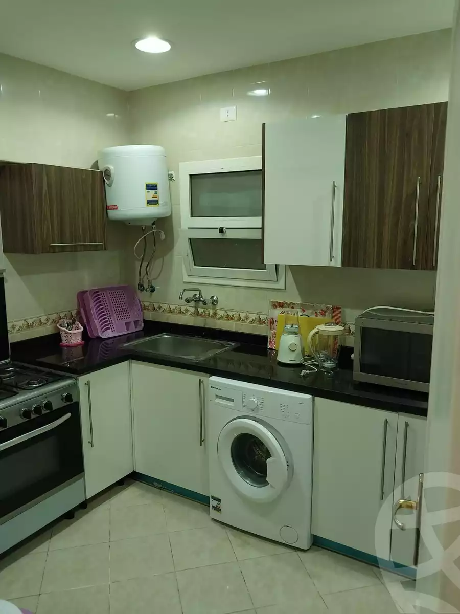 https://aqarmap.com.eg/en/listing/5554251-for-rent-cairo-new-cairo-lrhb-city-phase-7