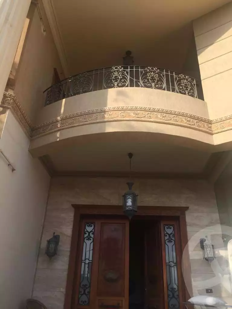 https://aqarmap.com.eg/en/listing/5556391-for-sale-cairo-new-cairo-el-ahyaa-first-neighborhood-street-2