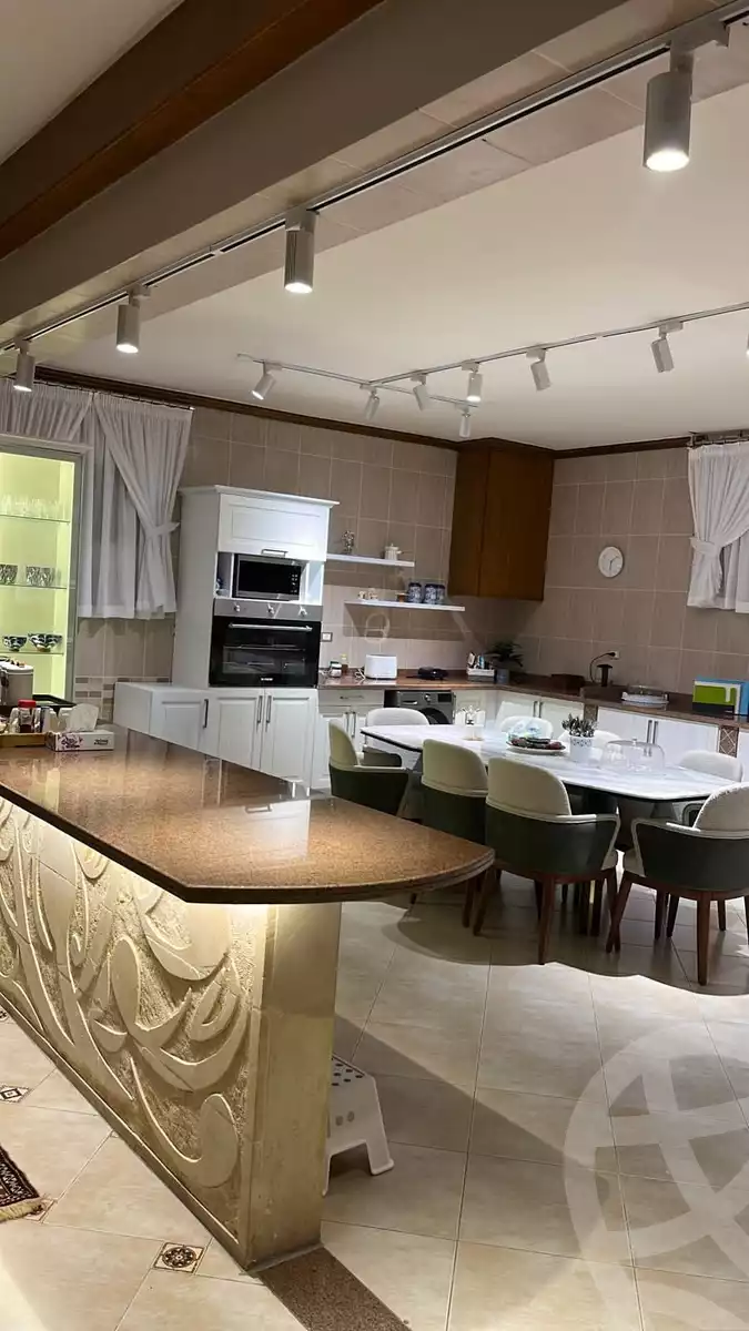 https://aqarmap.com.eg/en/listing/5556391-for-sale-cairo-new-cairo-el-ahyaa-first-neighborhood-street-2