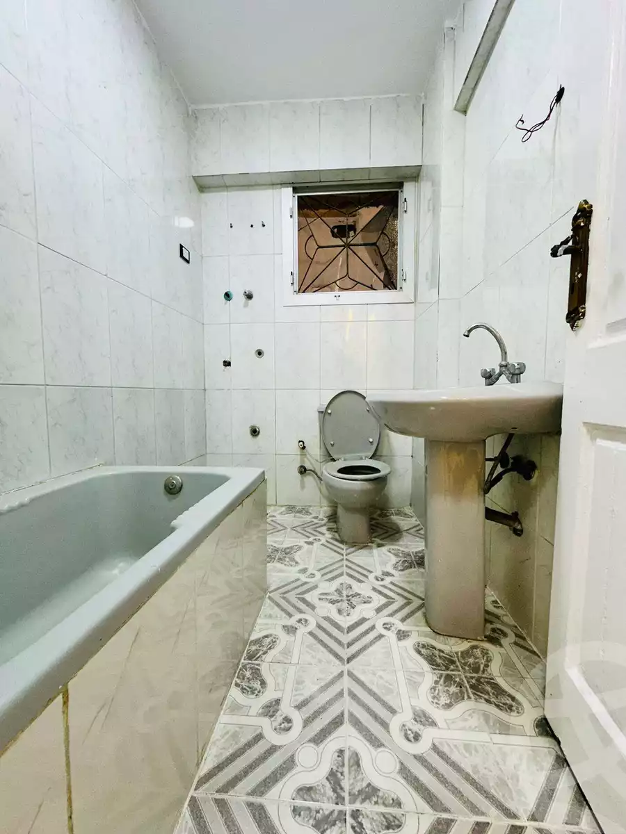 https://aqarmap.com.eg/ar/listing/5556406-for-sale-alexandria-l-jmy-shataa-el-nakheel