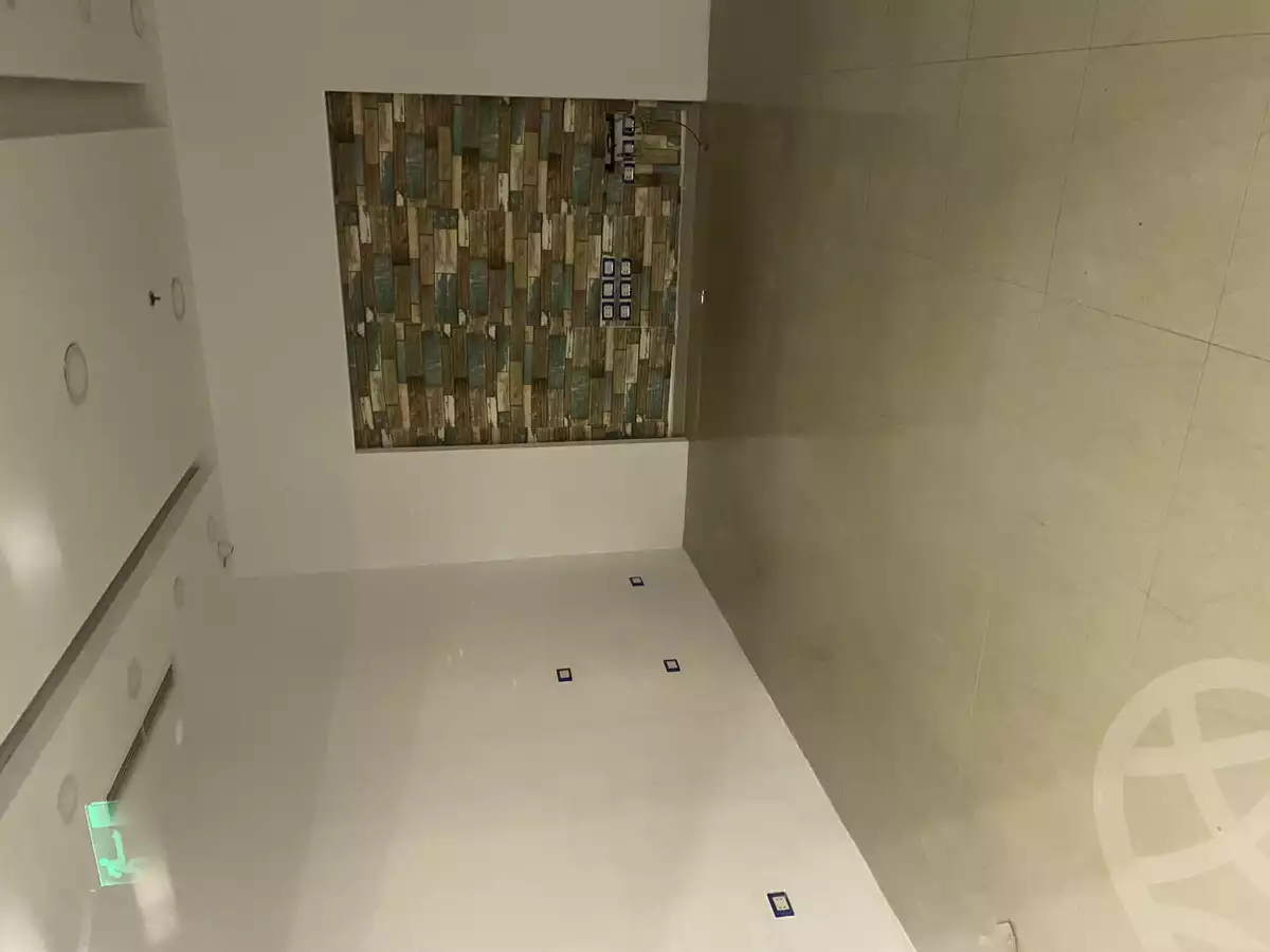 https://aqarmap.com.eg/en/listing/5556856-for-rent-cairo-new-cairo-compounds-mirage-mall