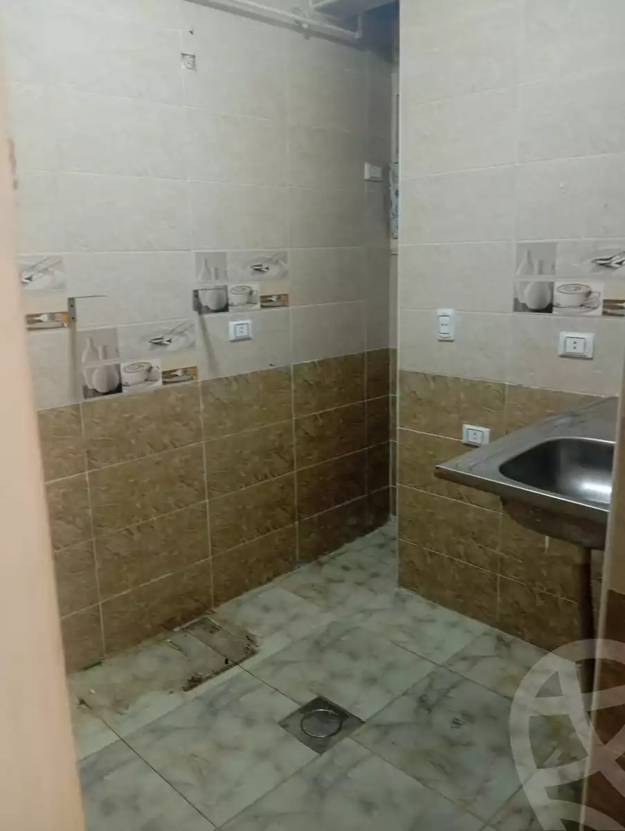 https://aqarmap.com.eg/ar/listing/5558773-for-rent-cairo-6th-of-october-el-ahyaa-neighborhood-2nd-dr-abdel-wahab-moro-rd