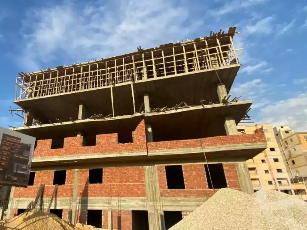 https://aqarmap.com.eg/ar/listing/5563391-for-sale-cairo-mokattam-el-hadabah-el-wosta-el-mantaqa-el-olaa-baron-school-street