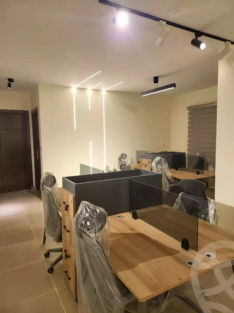 https://aqarmap.com.eg/ar/listing/5563959-for-rent-cairo-el-maadi-zahraa-el-maadi-al-khamseen-st
