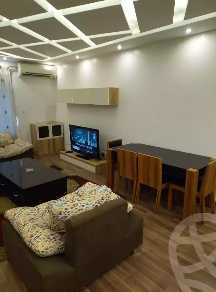 https://aqarmap.com.eg/en/listing/5564903-for-rent-cairo-new-cairo-lrhb-city-phase-1-ahmed-rami-st