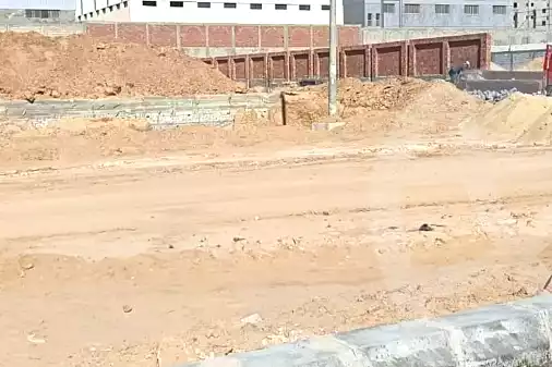 https://aqarmap.com.eg/en/listing/5569651-for-sale-cairo-badr-city-manteqat-el-800-fadan