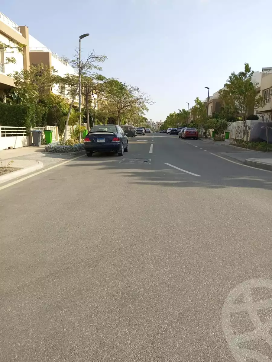 https://aqarmap.com.eg/en/listing/5570421-for-sale-cairo-6th-of-october-compounds-grand-heights