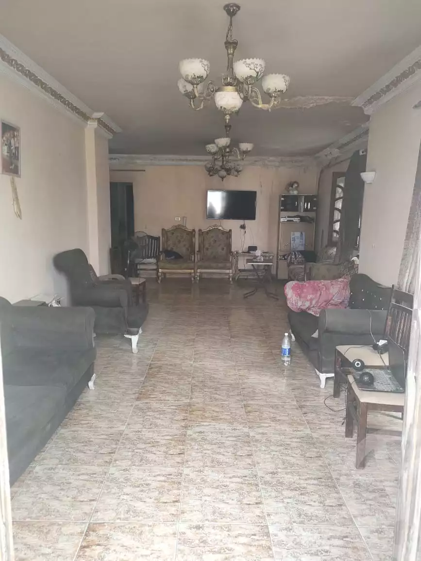 https://aqarmap.com.eg/en/listing/5573529-for-sale-qalyubia-shubra-el-khaima-shubra-el-khaima-city-hamis-st