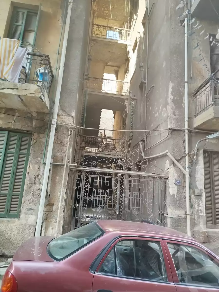 https://aqarmap.com.eg/en/listing/5578316-for-sale-cairo-shoubra-jzyr-bdrn-teraat-gazirat-badran