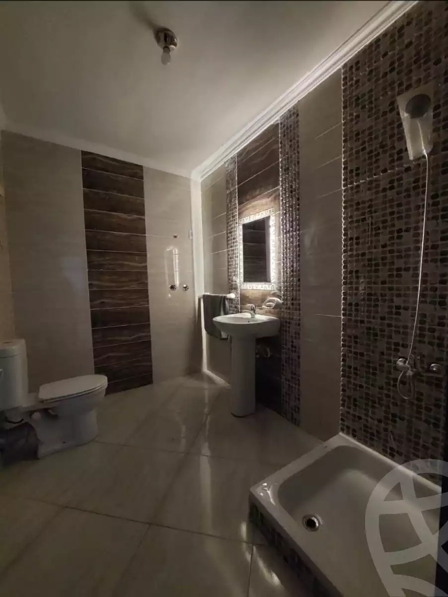 https://aqarmap.com.eg/ar/listing/5578601-for-rent-cairo-6th-of-october-hadaeq-october-kmbwnd-fy-hdyq-ktwbr-dar-misr