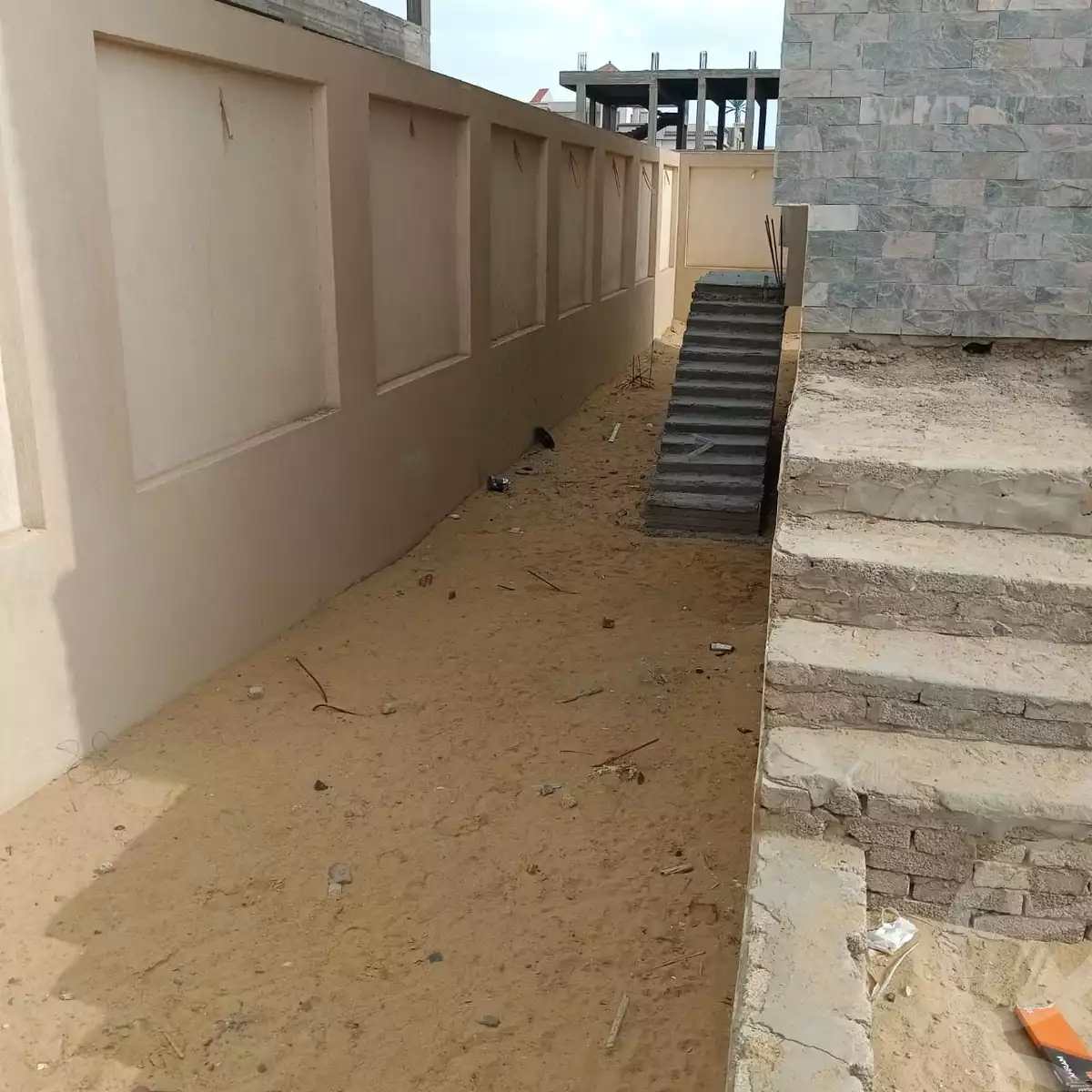 https://aqarmap.com.eg/ar/listing/5578718-for-sale-cairo-el-sheikh-zayed-city-el-hay-eltaseaa-area-1-el-bostan-st
