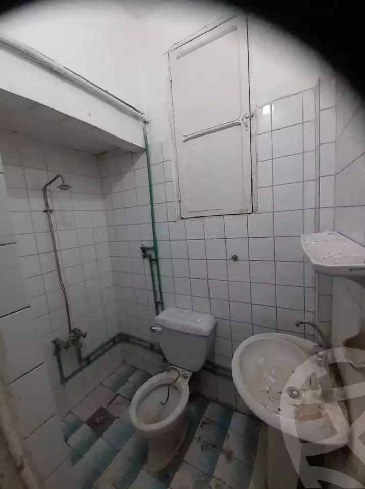 https://aqarmap.com.eg/ar/listing/5578969-for-rent-alexandria-ganaklis