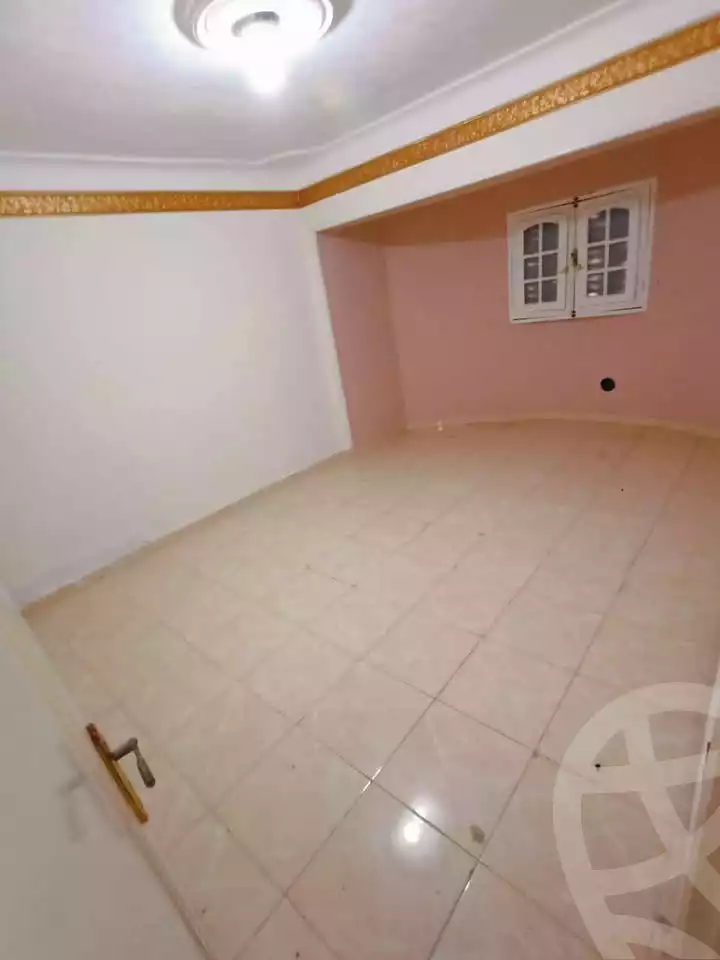 https://aqarmap.com.eg/en/listing/5579160-for-rent-cairo-mokattam-lhdb-l-ly-shareaa-9