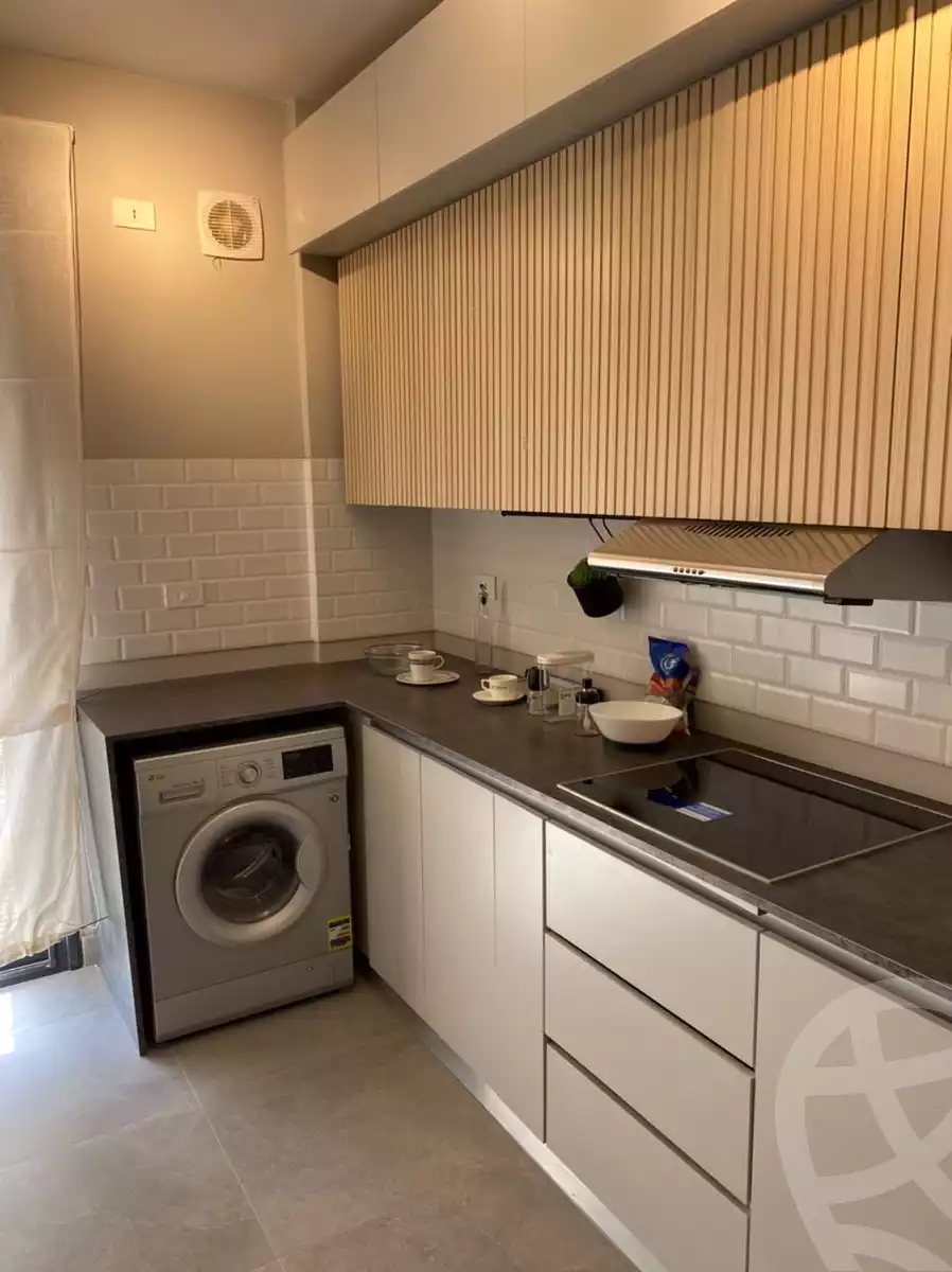 https://aqarmap.com.eg/en/listing/5579407-for-sale-cairo-el-sheikh-zayed-city-compounds-kmbwnd-fyldj-wyst-dr-llttwyr