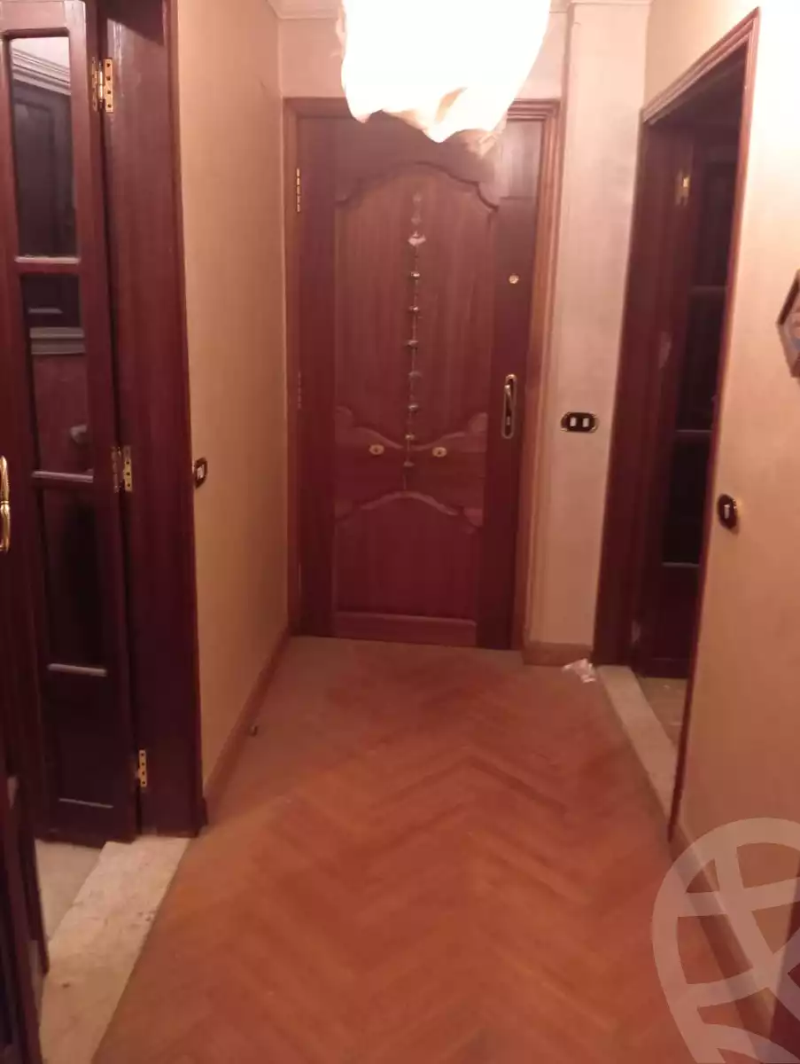 https://aqarmap.com.eg/en/listing/5579593-for-sale-cairo-downtown-abdeen-el-gomhoreya-st